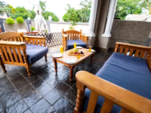 New England Guest House by Ilawu Hotels in Pietermaritzburg