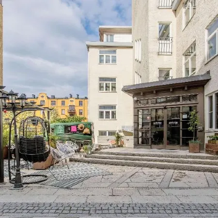 Home Hotel Uppsala Отели рядом с достопримечательностью «Flogsta»