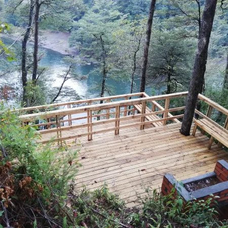 Wonderful Rustic Cabin 2, with Native Logs, on the Banks of the Trancura River