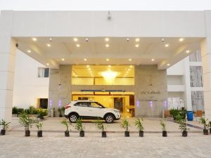 Hotel Abode Mantralayam