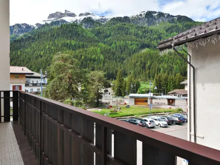 Apt 2 Отели рядом с достопримечательностью «Sellaronda»