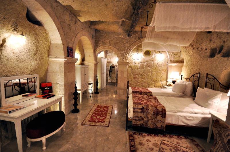 Tafoni Houses Cave Hotel