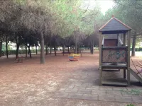 Holiday House Ospedale B&B Hotels in Riglione-Oratoio