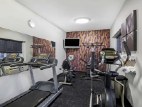 La Quinta Inn & Suites by Wyndham Cookeville Hotels in Cookeville