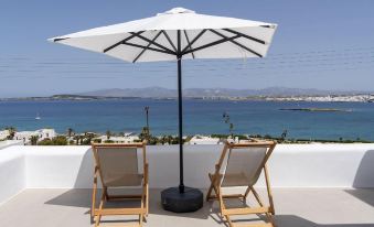 Kymo Luxury Suites Paros