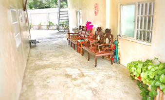 Xin-Yi House B&B