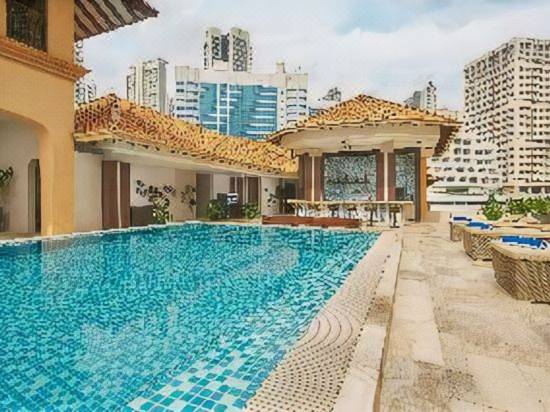 Orchard Rendezvous Hotel By Far East Hospitality Staycation Approved Singapore 21 Room Price Deals Review Trip Com Orchard Rendezvous Hotel By Far East Hospitality Staycation Approved Singapore 21 Room Price Deals Review Trip Com