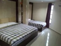 Admiral Hotel