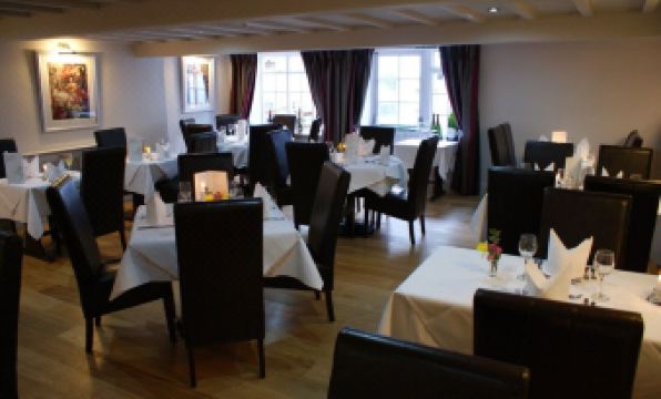 George & Dragon Hotel - Housity