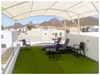 Big House Pool Grill, 4 Bedrooms 12 Ppl AC Ocean View TV Wifi