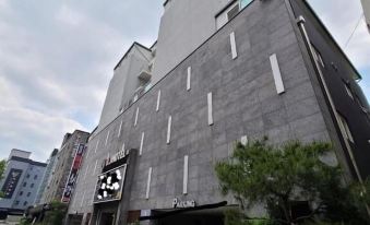 Daejeon Yuseong BJ Hotel