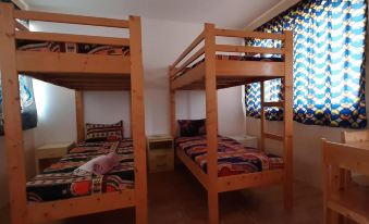 Bed in Mixed Dormitory Room in Vila do Maio