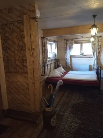 Kaiserhaus Harald Astner Ebbs Studio 1