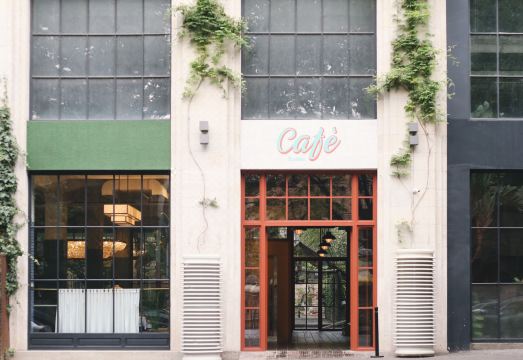 스탐바 호텔 주변 명소