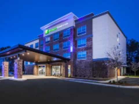 Holiday Inn Express & Suites ATLANTA N - WOODSTOCK by IHG Hotéis em Cherokee County