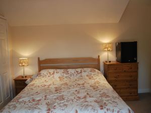 Hillcroft Luxury Bed & Breakfast