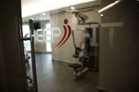 阿什拉菲耶皇家鬱金香酒店 - 健身室/gym room