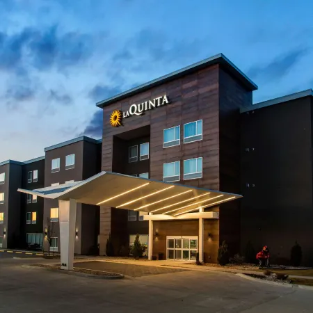 La Quinta Inn & Suites by Wyndham Pittsburg