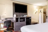 Countryside Suites Kansas City Independence I-70 East Sports Complex Hotel
