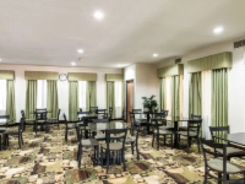 伯利森-沃斯堡品質酒店 約翰遜縣酒店