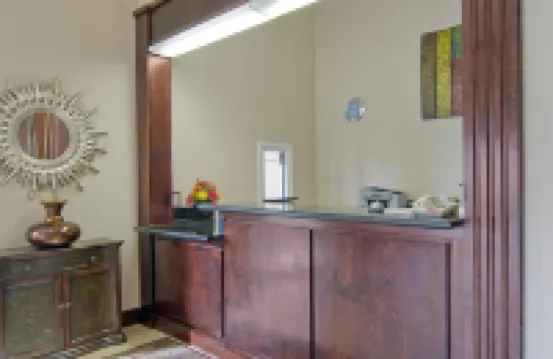 아메리카스 베스트 밸류 인-데리더 뷰리가드 파리쉬 호텔