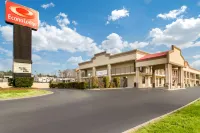 Econo Lodge فنادق في Lenoir City