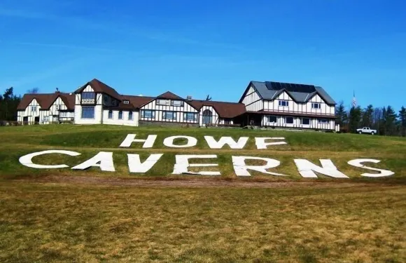 斯科哈里凱藝套房酒店-近侯氏洞