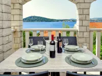 Marina Hotels in Razanj