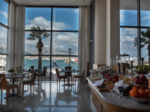 Chios Chandris Hotels in Chios