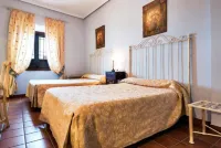 Palacio las Manillas Hotels in Torreperogil