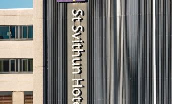 1. 세인트 스비툰 ..
