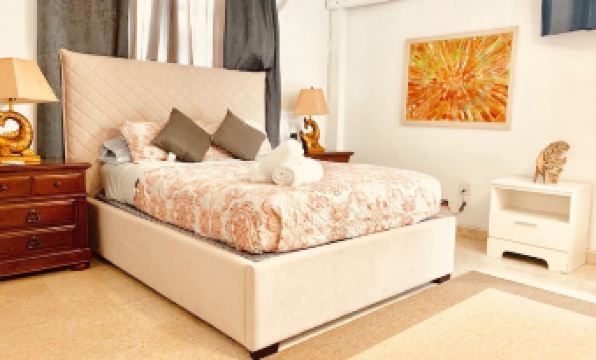 Ventana Al Atlantico at Arecibo 681 Ocean Drive - Housity