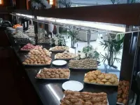 PARADISE ISLAND HOTEL - Morgenmad