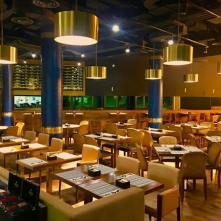 Icon Hotel