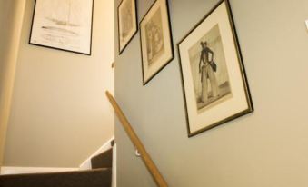 Ward Avenue B&B - Housity