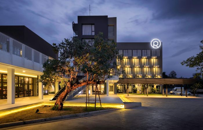 R Photo Hotel