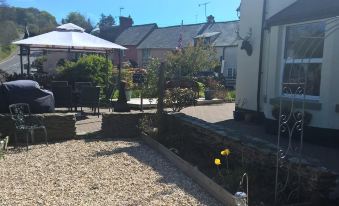 Exmoor Lodge - Housity