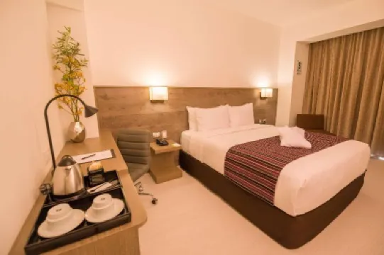 拉爾科都市貝斯特韋斯特優質飯店 住宿飯店