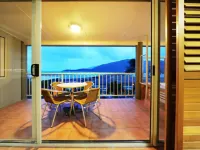 at Boathaven Bay Holiday Apartments Hotels in Jubilee Pocket