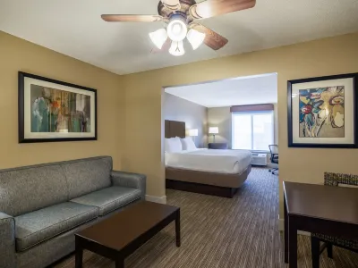 Holiday Inn Express Gas City Hotels in 