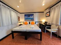 Hippocampus Beach Resort Hotels near Suba Beach and Nipa Huts
