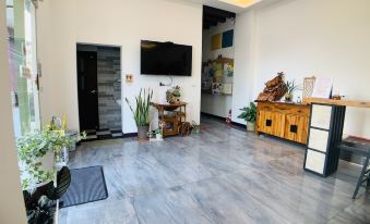 1. XUYU B&B..