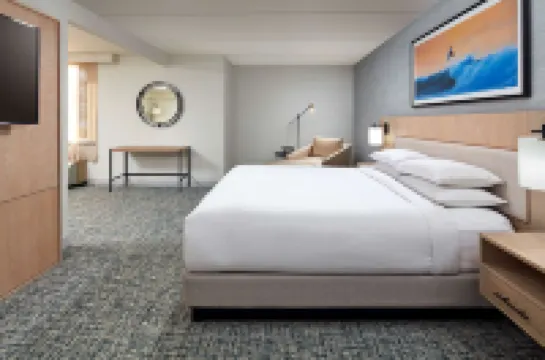 Hotel MDR Marina del Rey- a DoubleTree by Hilton