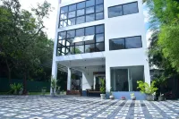 Eden Grand Hotel in zona Randeniya Rock Temple