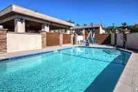Hampton Inn by Hilton Cardiff San Diego - Pools