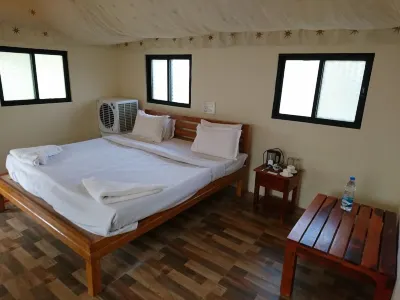 Hiranya Nature Retreat Отели в г. Шернапер