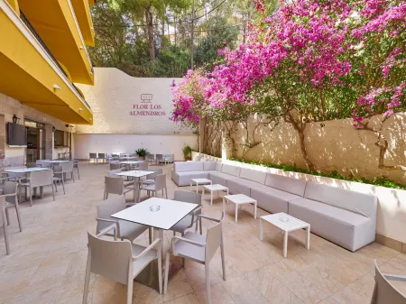 Hotel Flor Los Almendros
