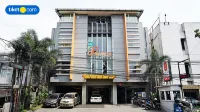 dPalma Hotel Hotels near Langlangbuana University