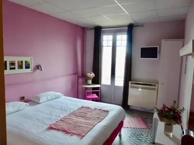Hôtel de la Croix-Rousse Отели в г. Ла Круа-Рус