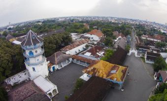 Bobopod Slamet Riyadi, Solo